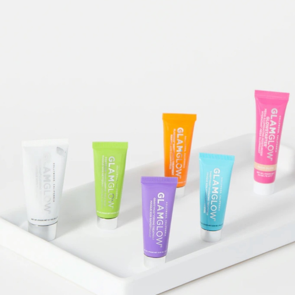 NWT GLAMGLOW ESSENTIALS MASK + CLEANSER